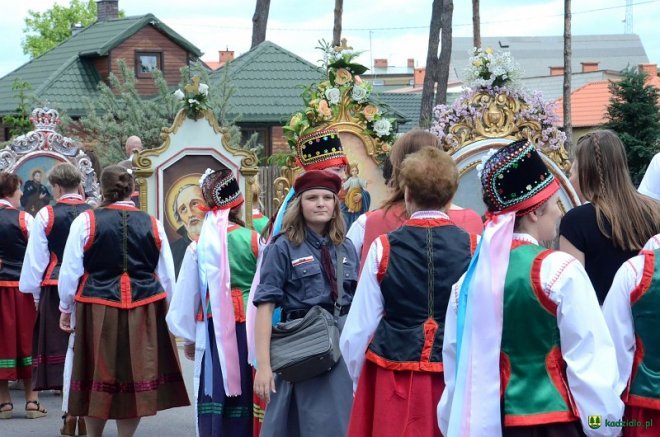 Procesja Bożego Ciała w Kadzidle [15.06.2017] - zdjęcie #50 - eOstroleka.pl