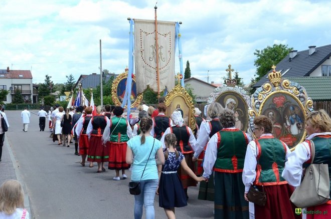 Procesja Bożego Ciała w Kadzidle [15.06.2017] - zdjęcie #48 - eOstroleka.pl