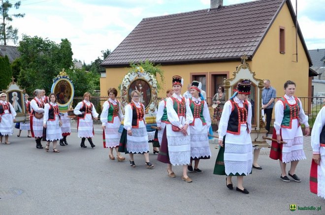 Procesja Bożego Ciała w Kadzidle [15.06.2017] - zdjęcie #39 - eOstroleka.pl