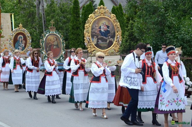 Procesja Bożego Ciała w Kadzidle [15.06.2017] - zdjęcie #37 - eOstroleka.pl