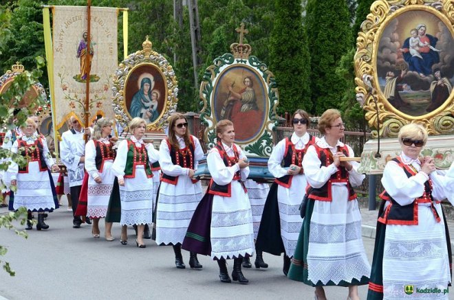 Procesja Bożego Ciała w Kadzidle [15.06.2017] - zdjęcie #36 - eOstroleka.pl