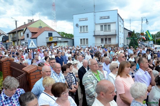 Procesja Bożego Ciała w Kadzidle [15.06.2017] - zdjęcie #12 - eOstroleka.pl