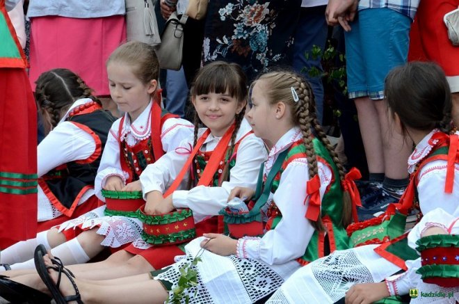 Procesja Bożego Ciała w Kadzidle [15.06.2017] - zdjęcie #5 - eOstroleka.pl