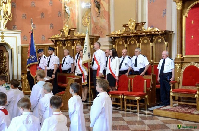 Procesja Bożego Ciała w Kadzidle [15.06.2017] - zdjęcie #1 - eOstroleka.pl