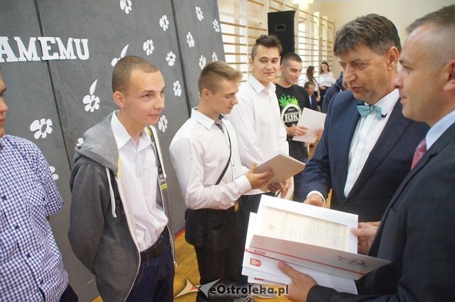 Zakończenie roku szkolnego 2016/2017 w ZSZ nr 1 [23.06.2017] - zdjęcie #12 - eOstroleka.pl