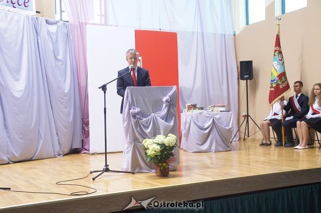 Zakończenie roku szkolnego 2016/2017 w II LO [23.06.2017] - zdjęcie #14 - eOstroleka.pl