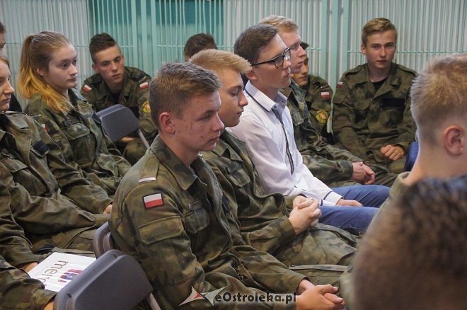 Zakończenie roku szkolnego 2016/2017 w ZSZ nr 2 ]23.06.2017] - zdjęcie #63 - eOstroleka.pl
