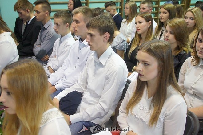 Zakończenie roku szkolnego 2016/2017 w ZSZ nr 2 ]23.06.2017] - zdjęcie #57 - eOstroleka.pl