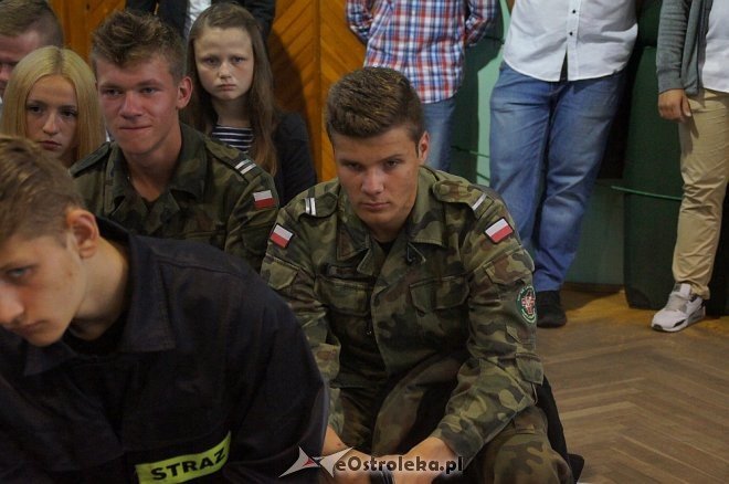 Zakończenie roku szkolnego 2016/2017 w ZSZ nr 2 ]23.06.2017] - zdjęcie #53 - eOstroleka.pl