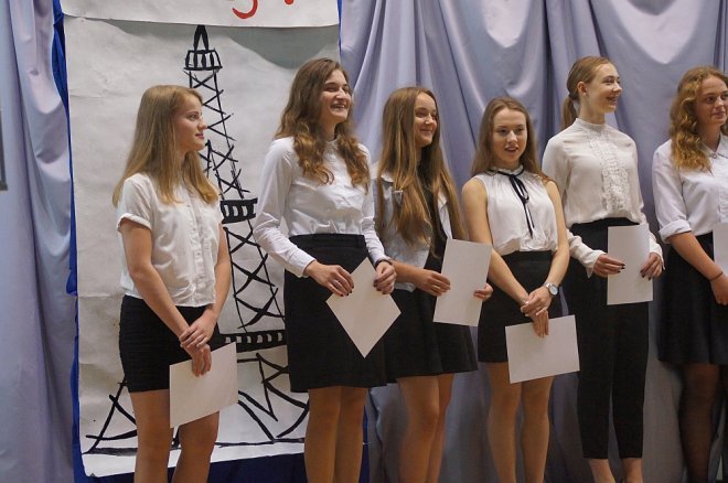 Zakończenie rok szkolnego 2016/2017 w I LO [23.06.2017] - zdjęcie #13 - eOstroleka.pl