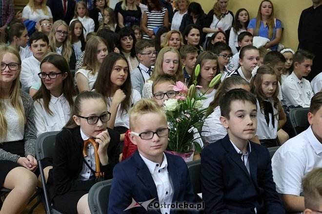 Zakończenie roku szkolnego w Szkole Podstawowej nr 1 [23.06.2017] - zdjęcie #11 - eOstroleka.pl