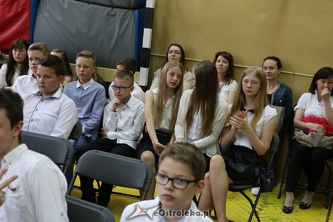 Zakończenie roku szkolnego w Szkole Podstawowej nr 1 [23.06.2017] - zdjęcie #1 - eOstroleka.pl