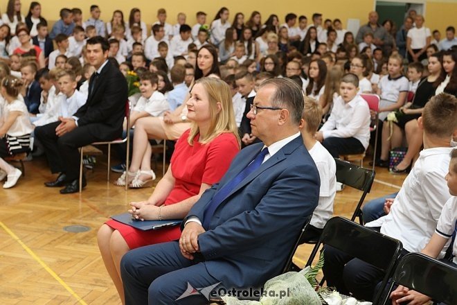 Zakończenie roku szkolnego w Szkole Podstawowej nr 6 [23.06.2017] - zdjęcie #6 - eOstroleka.pl