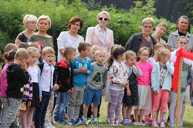 Otwarcie placu zabaw w Przedszkolu Miejskim nr 8 [26.06.2017] - zdjęcie #5 - eOstroleka.pl