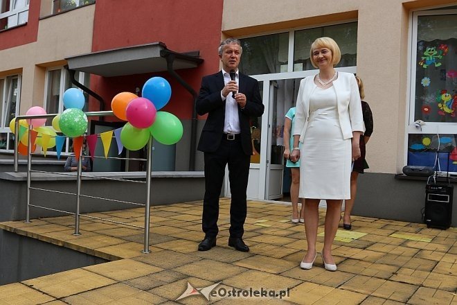 Otwarcie placu zabaw w Przedszkolu Miejskim nr 8 [26.06.2017] - zdjęcie #17 - eOstroleka.pl