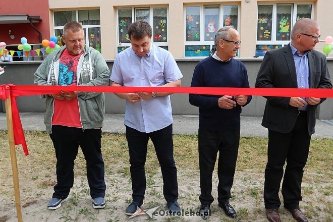 Otwarcie placu zabaw w Przedszkolu Miejskim nr 8 [26.06.2017] - zdjęcie #20 - eOstroleka.pl