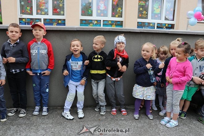 Otwarcie placu zabaw w Przedszkolu Miejskim nr 8 [26.06.2017] - zdjęcie #37 - eOstroleka.pl