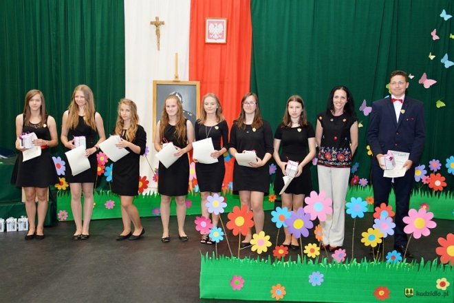 Kadzidło: Zakończenie roku szkolnego 2016/2017 w gimnazjum Wilka [23.06.2017] - zdjęcie #65 - eOstroleka.pl