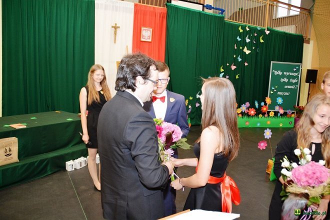 Kadzidło: Zakończenie roku szkolnego 2016/2017 w gimnazjum Wilka [23.06.2017] - zdjęcie #49 - eOstroleka.pl