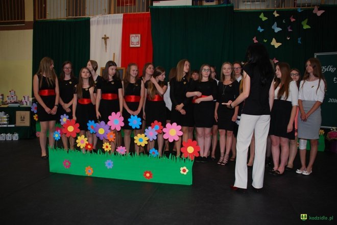 Kadzidło: Zakończenie roku szkolnego 2016/2017 w gimnazjum Wilka [23.06.2017] - zdjęcie #28 - eOstroleka.pl
