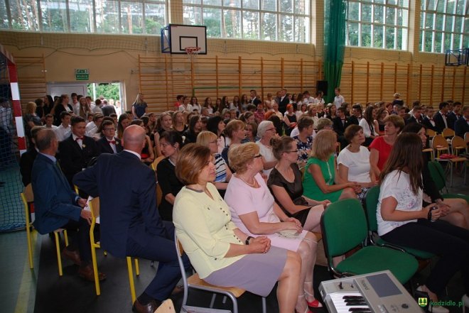 Kadzidło: Zakończenie roku szkolnego 2016/2017 w gimnazjum Wilka [23.06.2017] - zdjęcie #27 - eOstroleka.pl