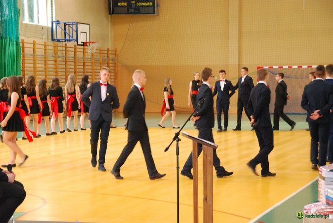Kadzidło: Zakończenie roku szkolnego 2016/2017 w gimnazjum Wilka [23.06.2017] - zdjęcie #19 - eOstroleka.pl