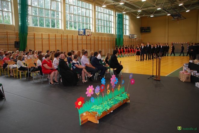 Kadzidło: Zakończenie roku szkolnego 2016/2017 w gimnazjum Wilka [23.06.2017] - zdjęcie #18 - eOstroleka.pl