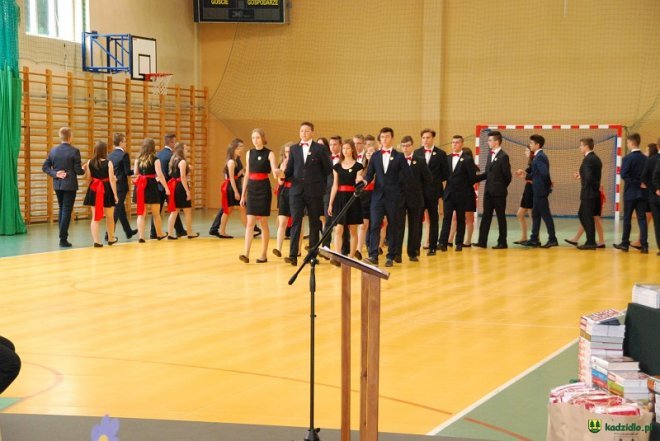 Kadzidło: Zakończenie roku szkolnego 2016/2017 w gimnazjum Wilka [23.06.2017] - zdjęcie #11 - eOstroleka.pl