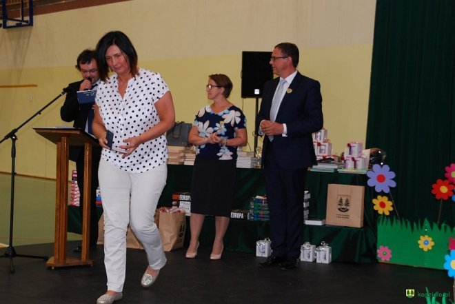 Kadzidło: Zakończenie roku szkolnego 2016/2017 w gimnazjum Wilka [23.06.2017] - zdjęcie #2 - eOstroleka.pl