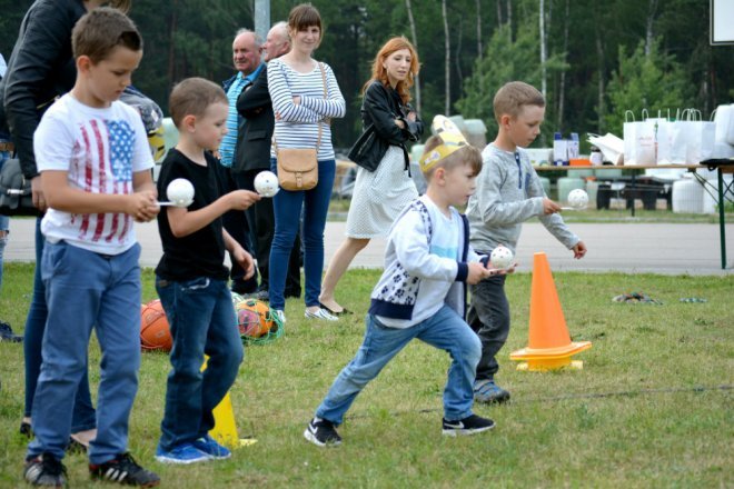 Festyn wakacyjny na powitanie lata w Szafrankach [ZDJĘCIA] - zdjęcie #50 - eOstroleka.pl