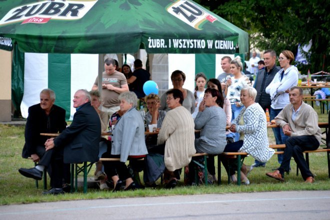 Festyn wakacyjny na powitanie lata w Szafrankach [ZDJĘCIA] - zdjęcie #19 - eOstroleka.pl