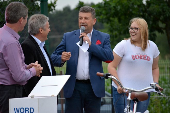 Festyn wakacyjny na powitanie lata w Szafrankach [ZDJĘCIA] - zdjęcie #14 - eOstroleka.pl