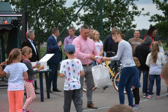 Festyn wakacyjny na powitanie lata w Szafrankach [ZDJĘCIA] - zdjęcie #10 - eOstroleka.pl