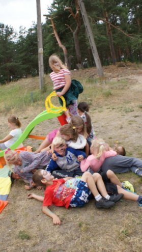 Wakacje z Radosnym Świetlicobusem trwają w najlepsze [ZDJĘCIA] - zdjęcie #6 - eOstroleka.pl