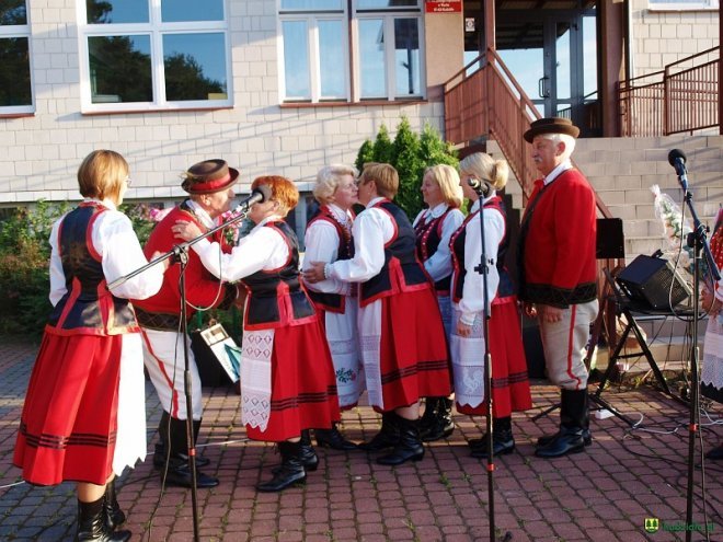 Jubileusz Ludowego Zespołu Pieśni i Tańca „Wach” [ZDJĘCIA] - zdjęcie #112 - eOstroleka.pl