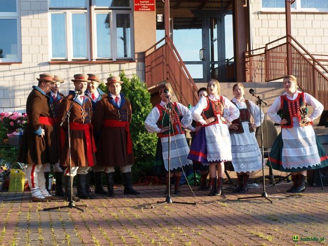 Jubileusz Ludowego Zespołu Pieśni i Tańca „Wach” [ZDJĘCIA] - zdjęcie #101 - eOstroleka.pl
