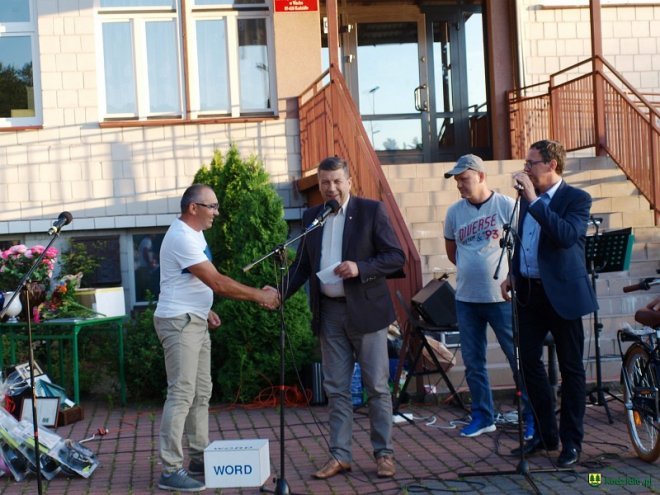 Jubileusz Ludowego Zespołu Pieśni i Tańca „Wach” [ZDJĘCIA] - zdjęcie #79 - eOstroleka.pl