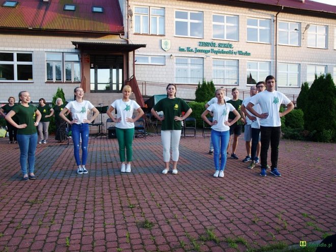 Jubileusz Ludowego Zespołu Pieśni i Tańca „Wach” [ZDJĘCIA] - zdjęcie #47 - eOstroleka.pl