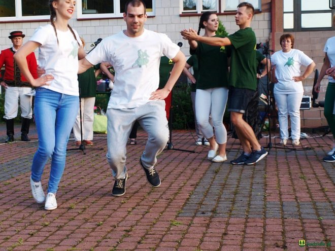 Jubileusz Ludowego Zespołu Pieśni i Tańca „Wach” [ZDJĘCIA] - zdjęcie #25 - eOstroleka.pl
