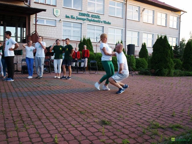 Jubileusz Ludowego Zespołu Pieśni i Tańca „Wach” [ZDJĘCIA] - zdjęcie #17 - eOstroleka.pl