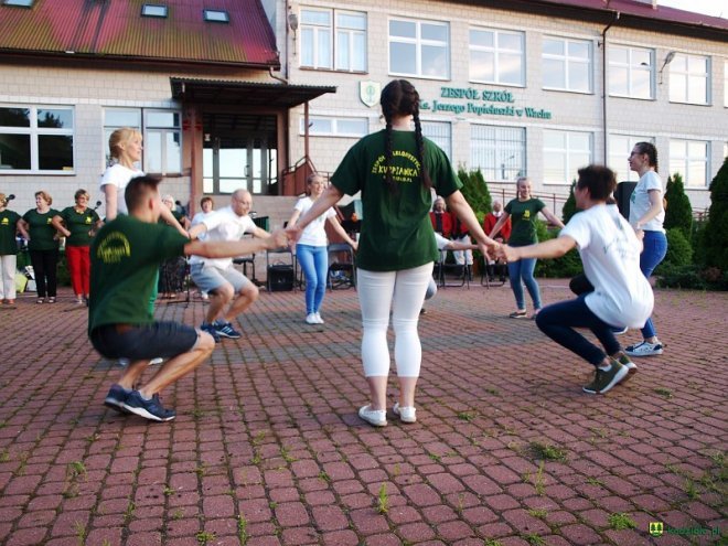 Jubileusz Ludowego Zespołu Pieśni i Tańca „Wach” [ZDJĘCIA] - zdjęcie #13 - eOstroleka.pl