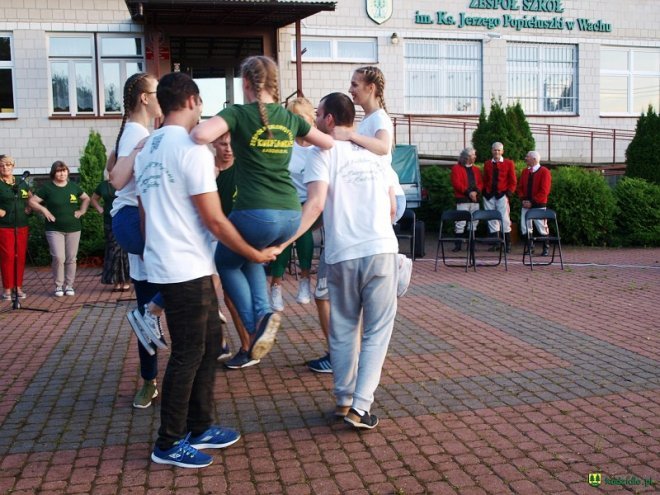 Jubileusz Ludowego Zespołu Pieśni i Tańca „Wach” [ZDJĘCIA] - zdjęcie #9 - eOstroleka.pl