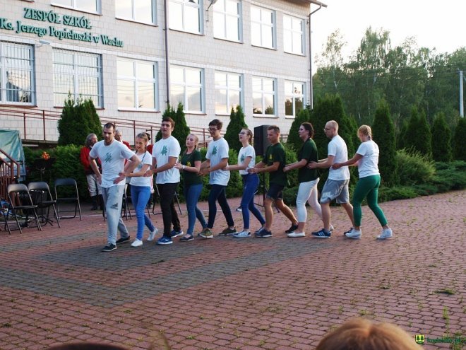 Jubileusz Ludowego Zespołu Pieśni i Tańca „Wach” [ZDJĘCIA] - zdjęcie #1 - eOstroleka.pl