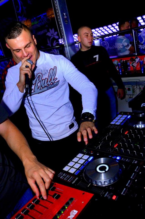 Basta i Alan Warsaw Shore w Clubie Ibiza Ibiza Zalesie [ZDJĘCIA] - zdjęcie #10 - eOstroleka.pl