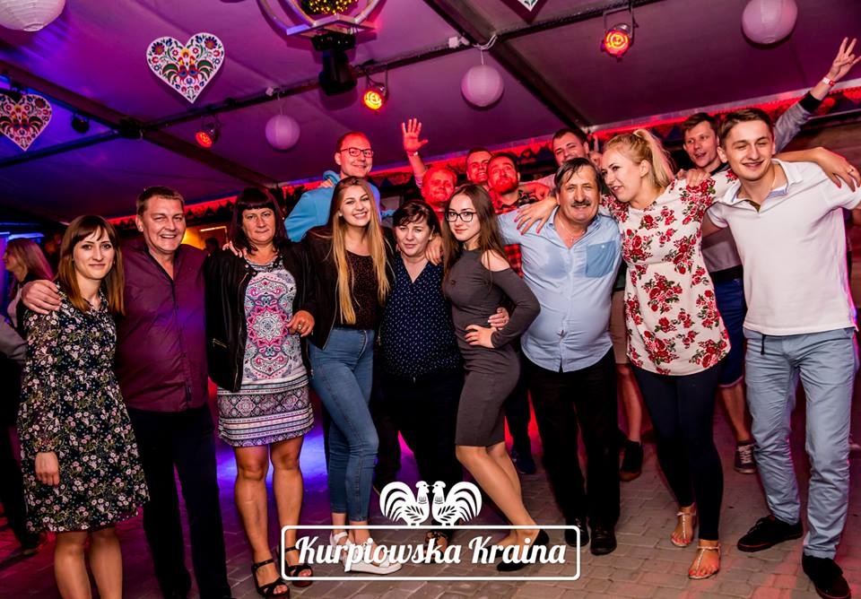 Dancing z zespołem Konkret w Kurpiowskiej Krainie [ZDJĘCIA] - zdjęcie #27 - eOstroleka.pl