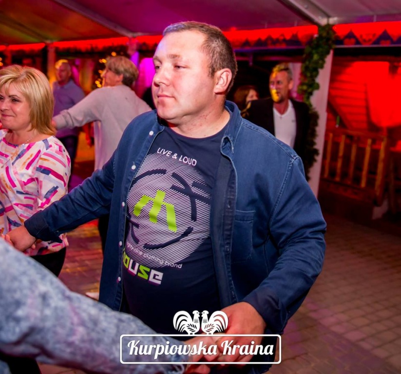 Dancing z zespołem Konkret w Kurpiowskiej Krainie [ZDJĘCIA] - zdjęcie #38 - eOstroleka.pl
