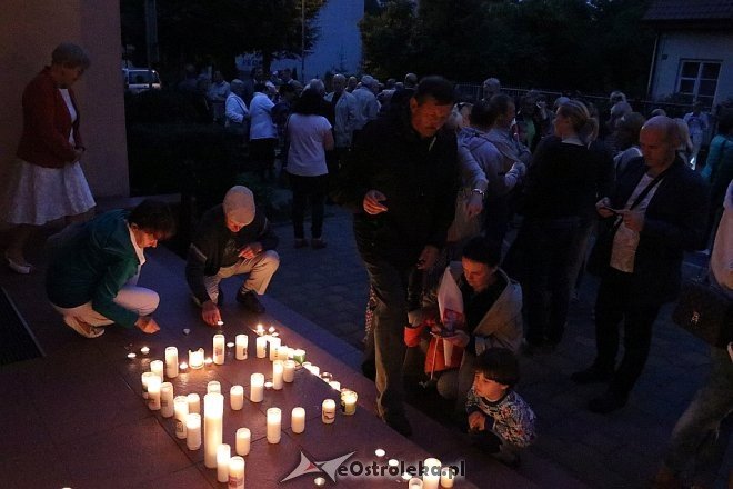 Protest w obronie wolnych sądów w Ostrołęce [21.07.2017] - zdjęcie #27 - eOstroleka.pl