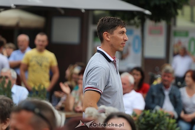 Występ zespołu Abba Mia i kabaretu Chyba [23.07.2017] - zdjęcie #29 - eOstroleka.pl