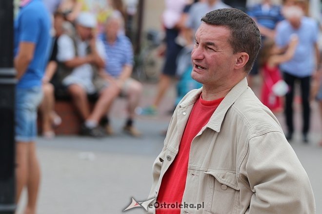 Występ zespołu Abba Mia i kabaretu Chyba [23.07.2017] - zdjęcie #24 - eOstroleka.pl