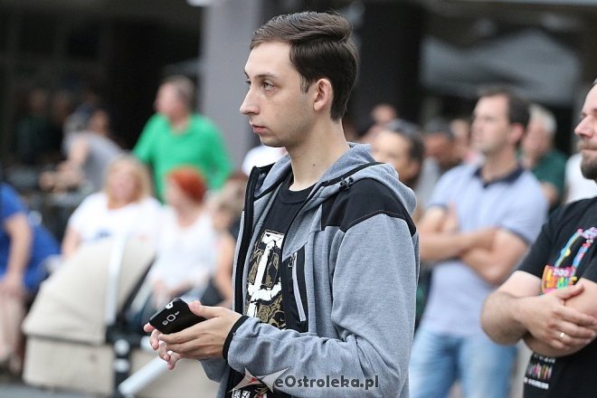 Występ zespołu Abba Mia i kabaretu Chyba [23.07.2017] - zdjęcie #5 - eOstroleka.pl